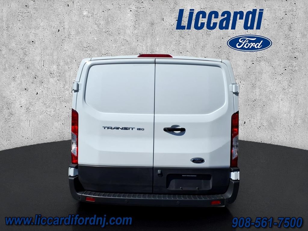Used 2023 Ford Transit 150 Low Roof AWD image 3