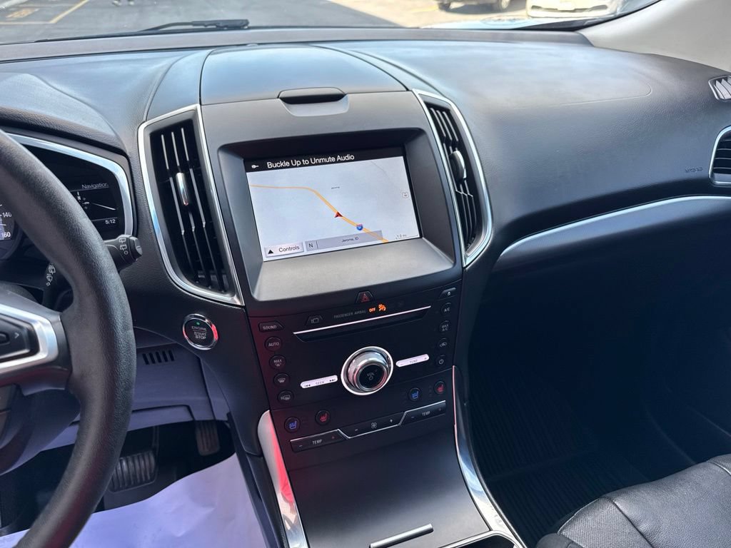 Used 2019 Ford Edge Titanium w/ Equipment Group 301A FWD image 24