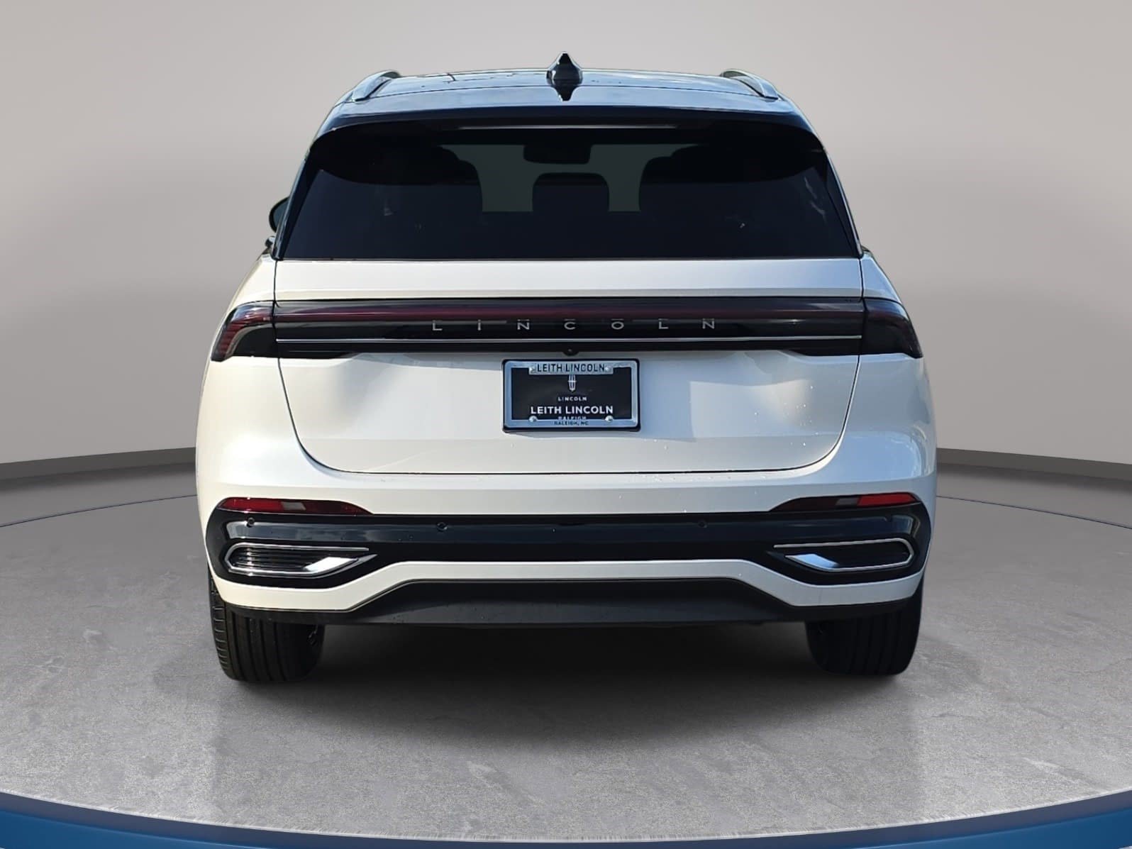New 2026 Lincoln Nautilus Reserve AWD/4WD image 6