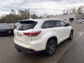 Used 2016 Toyota Highlander XLE AWD/4WD image 5