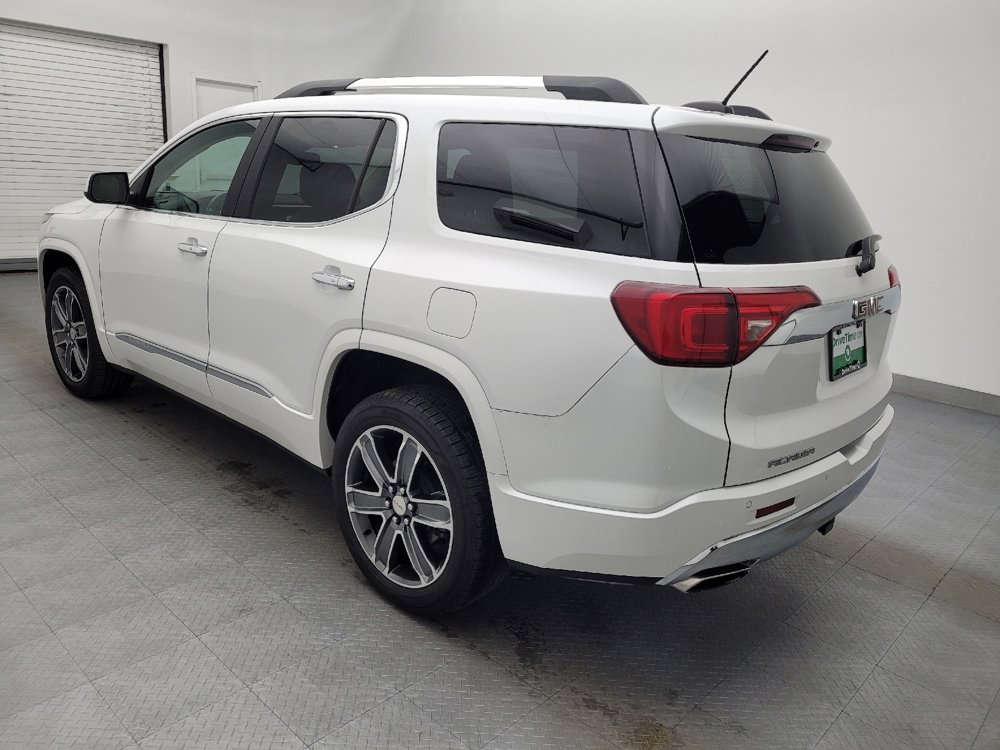 Used 2018 GMC Acadia Denali image 3