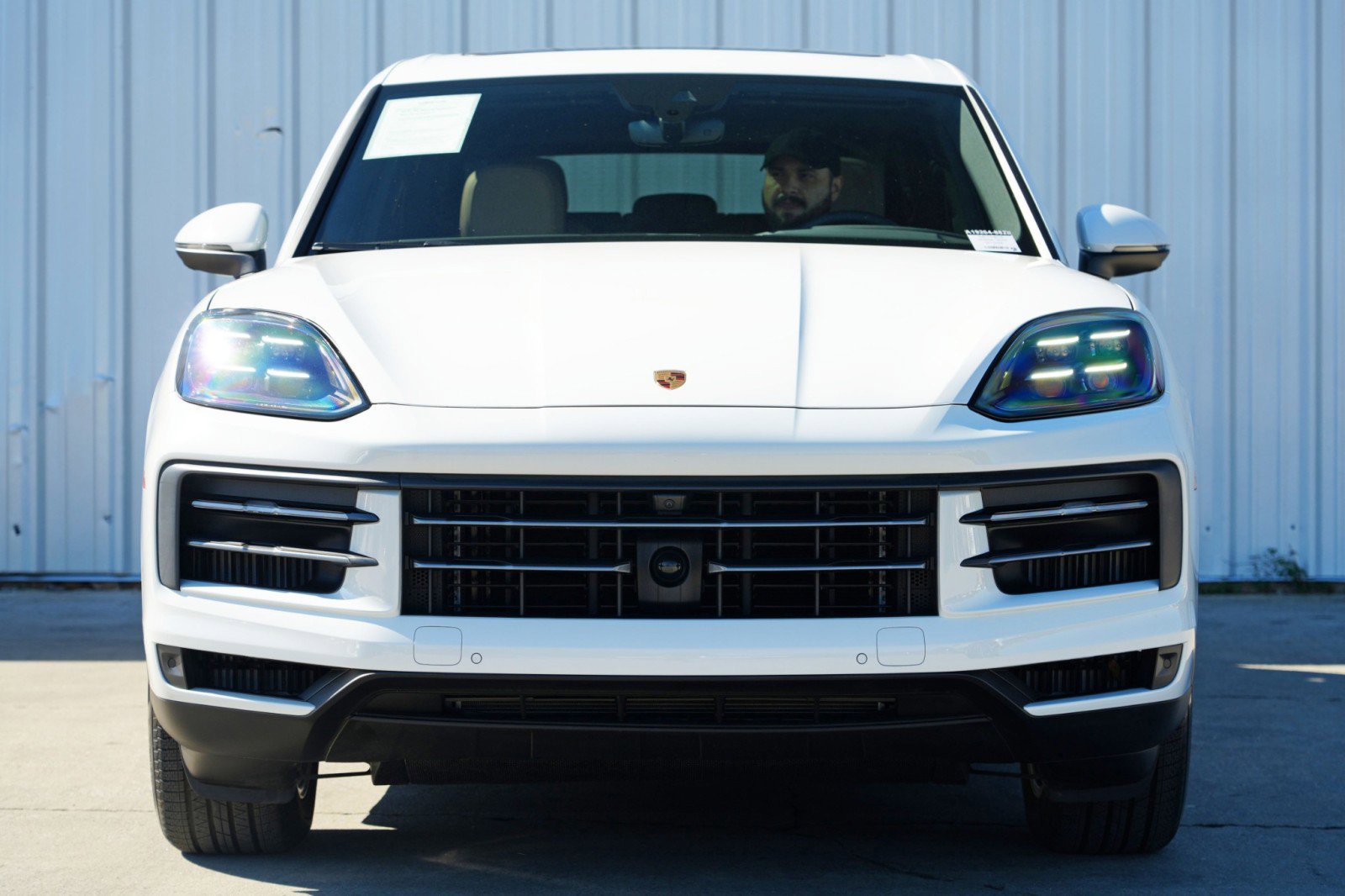 Used 2025 Porsche Cayenne S w/ Premium Package Plus image 7