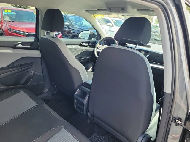 Used 2022 Volkswagen Taos S FWD image 10