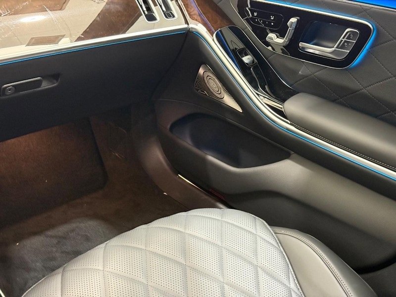 New 2026 Mercedes-Benz S 580 4MATIC Sedan image 9