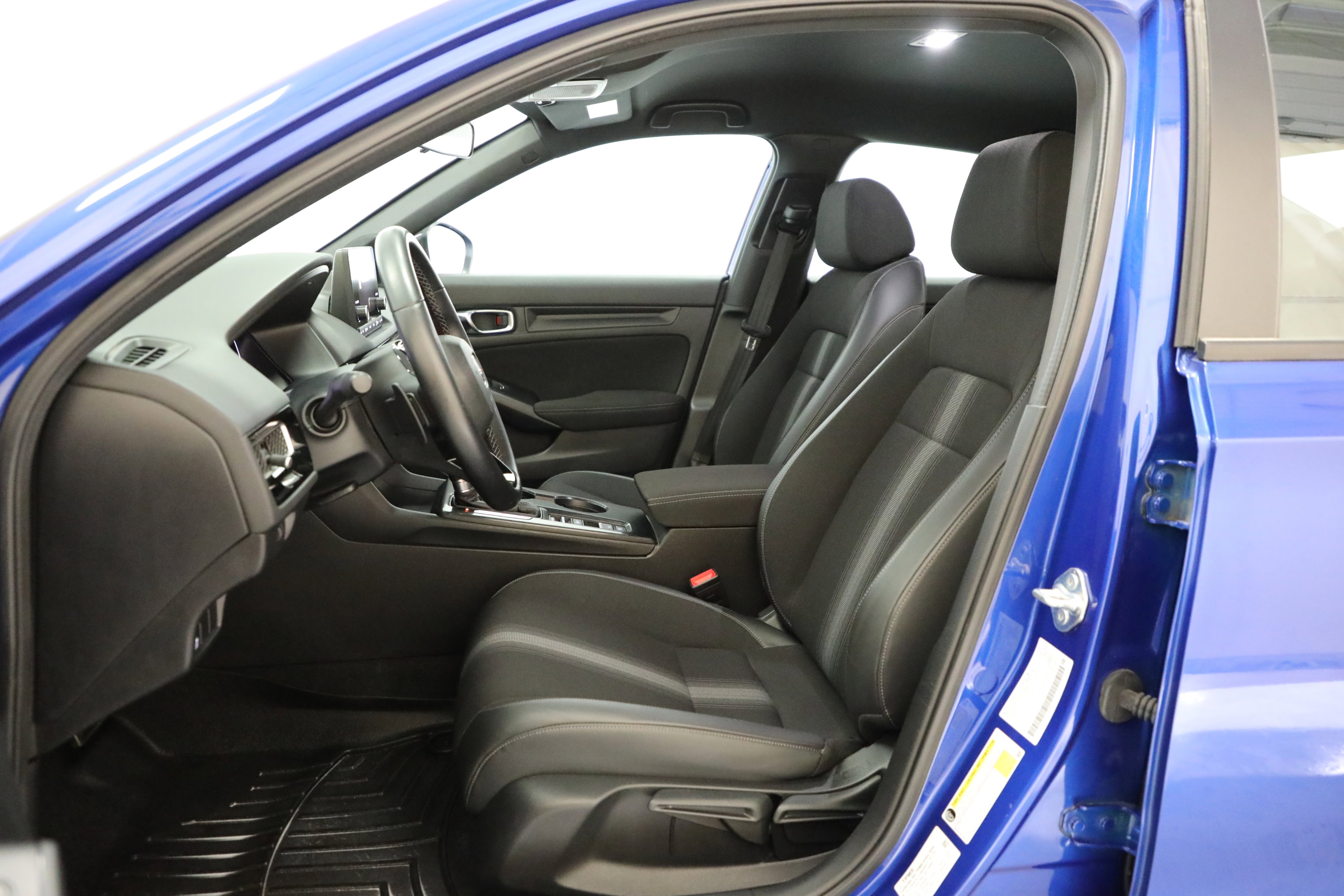 Used 2022 Honda Civic Sport image 9