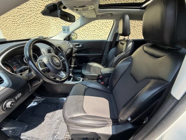 Used 2020 Jeep Compass Latitude AWD/4WD image 13