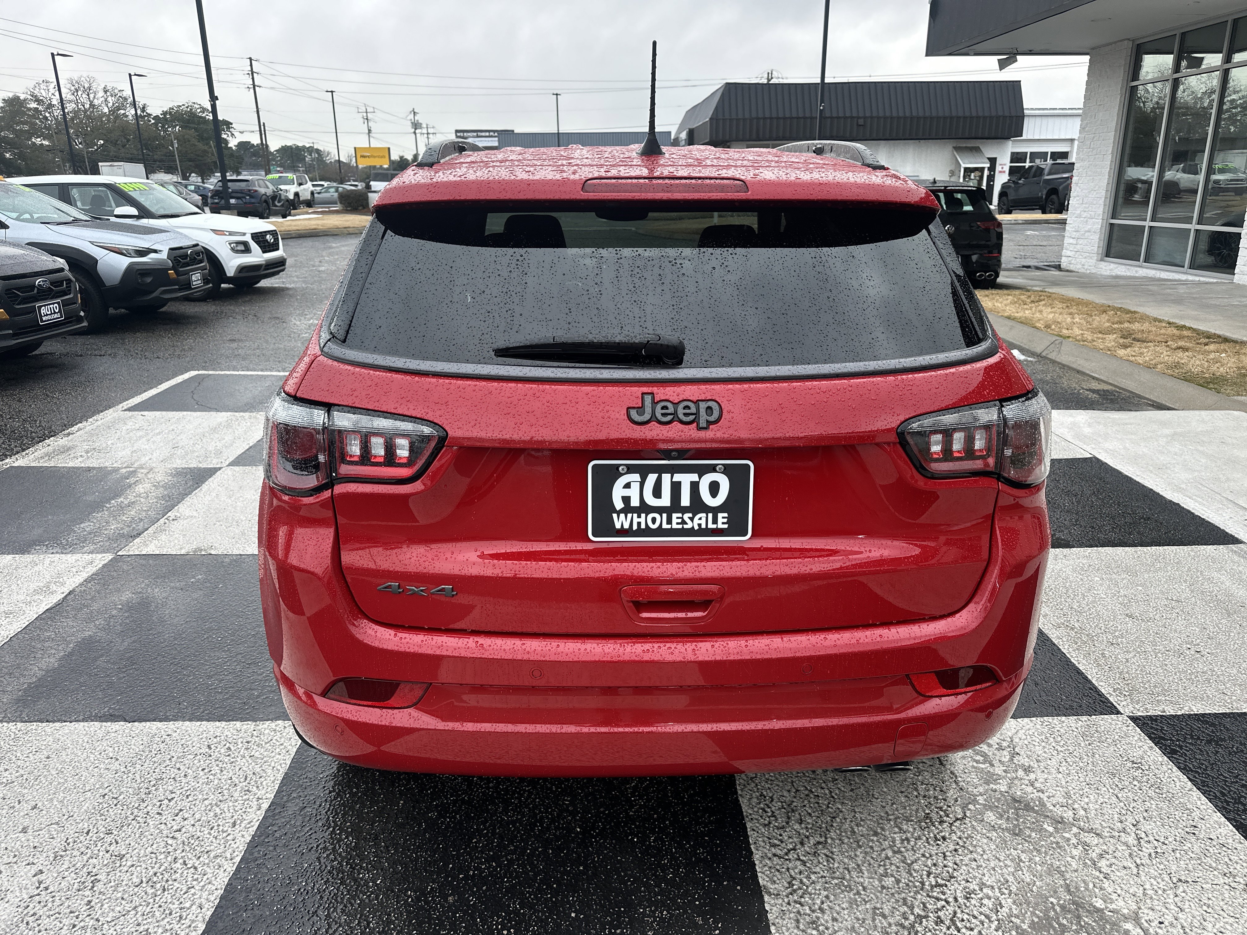 Used 2022 Jeep Compass Limited image 4