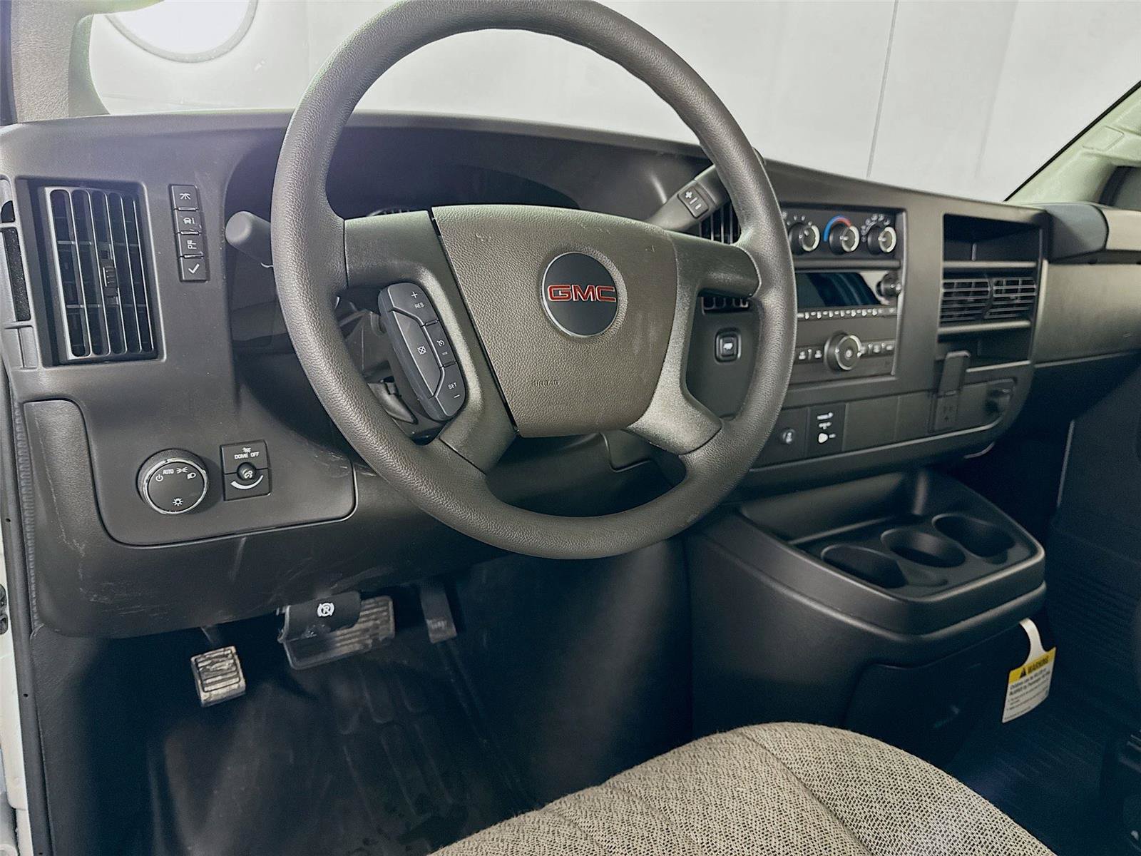 New 2026 GMC Savana 3500 Extended w/ Driver Convenience Package RWD image 2