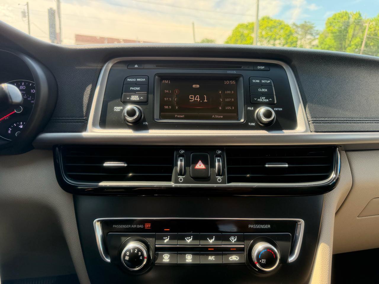 Used 2017 Kia Optima LX FWD image 17