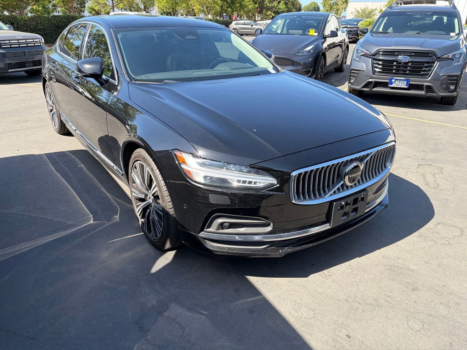 Used 2023 Volvo S90 B6 Plus AWD/4WD image 2