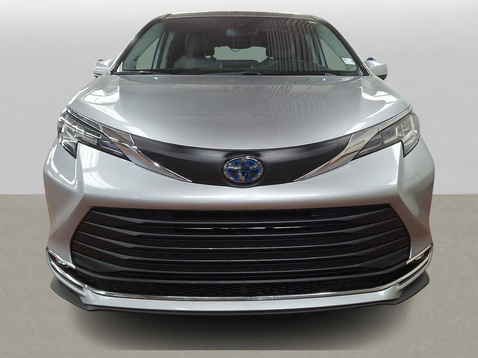 Used 2021 Toyota Sienna XLE w/ XLE Plus Package video 2