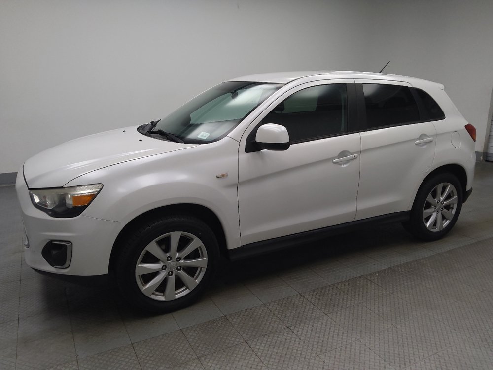 Used 2015 Mitsubishi Outlander Sport ES FWD image 2