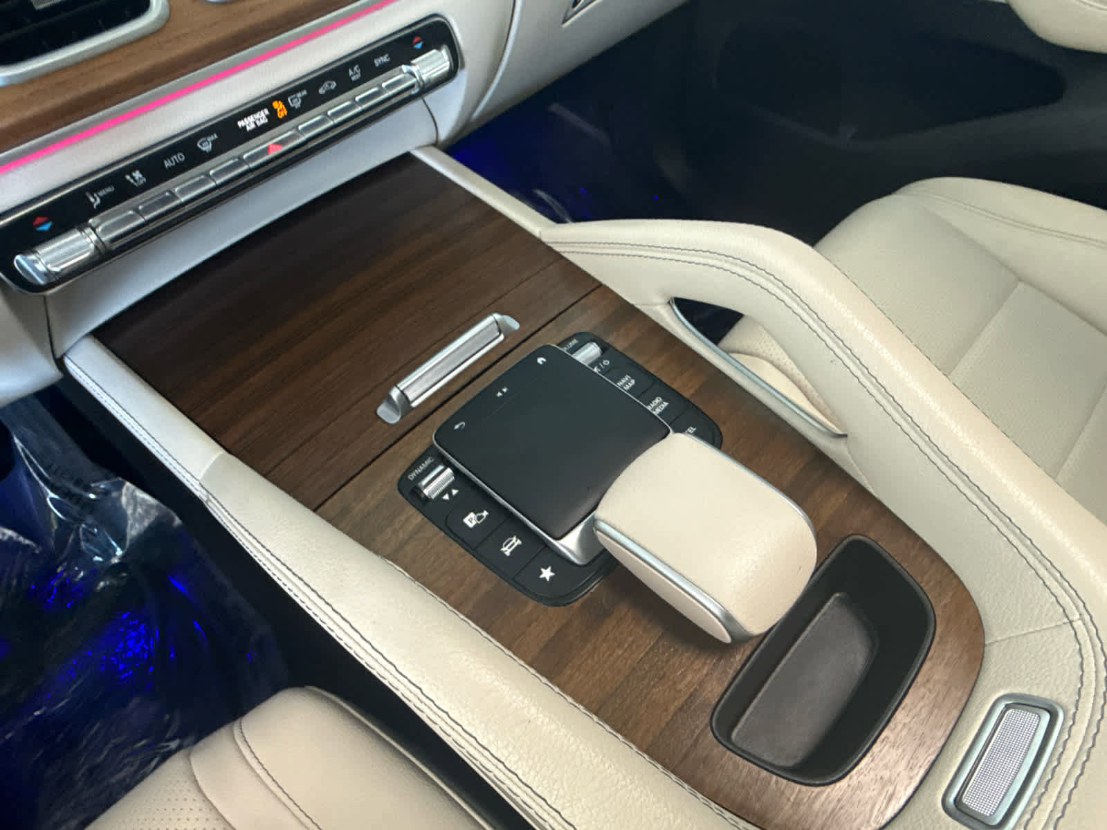 Used 2023 Mercedes-Benz GLE 350 4MATIC image 15