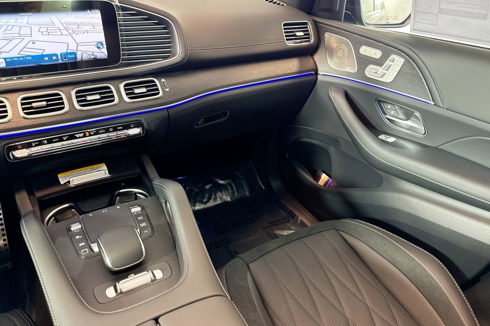 New 2026 Mercedes-Benz GLS 63 AMG 4MATIC image 21
