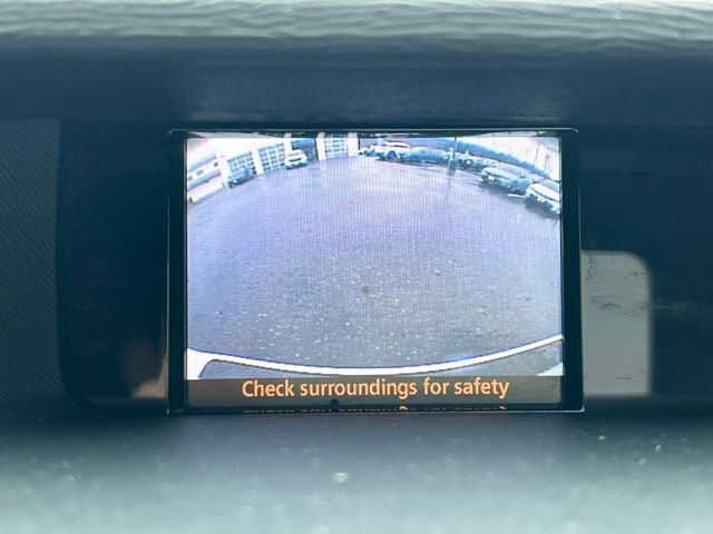 Used 2014 Toyota Sienna LE image 25