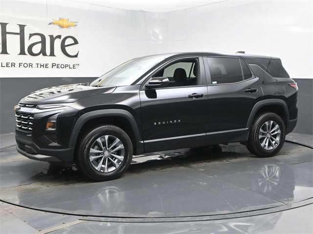 Used 2025 Chevrolet Equinox LT image 32