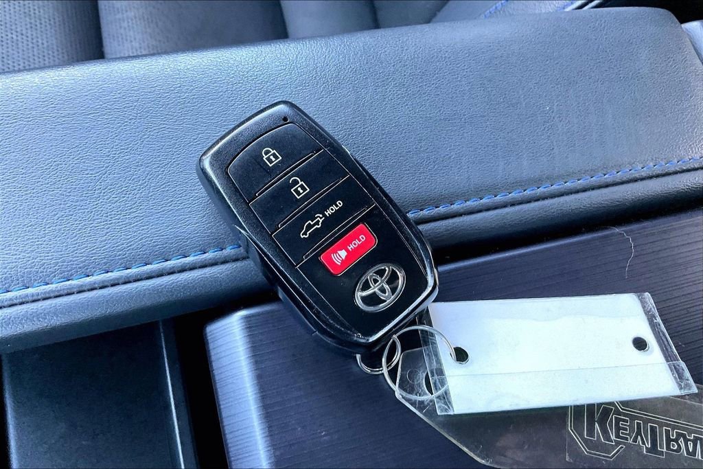 Used 2022 Toyota Tundra Platinum image 36