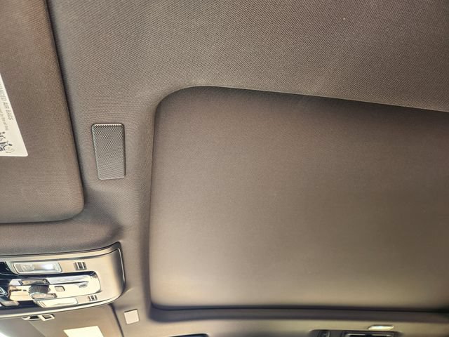 Used 2026 Chevrolet Suburban RST w/ Comfort Package RWD image 26