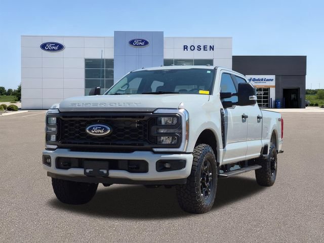 Used 2026 Ford F250 XL w/ STX Appearance Package AWD/4WD image 7