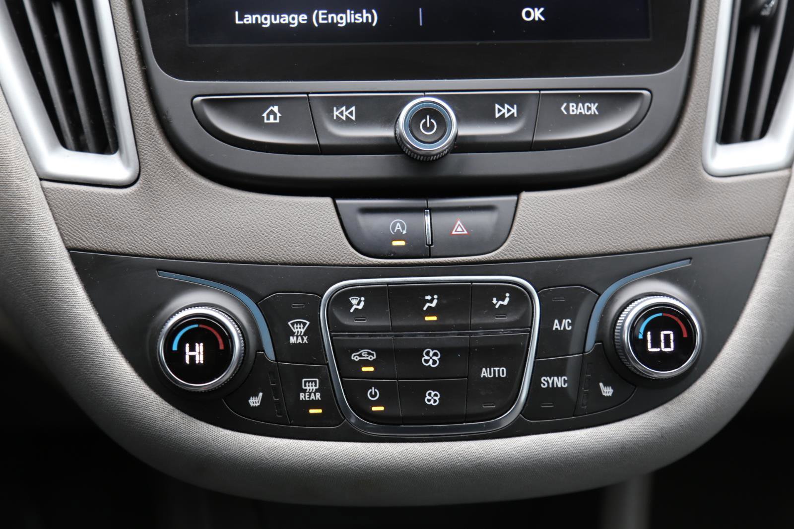 Used 2022 Chevrolet Malibu LT image 13