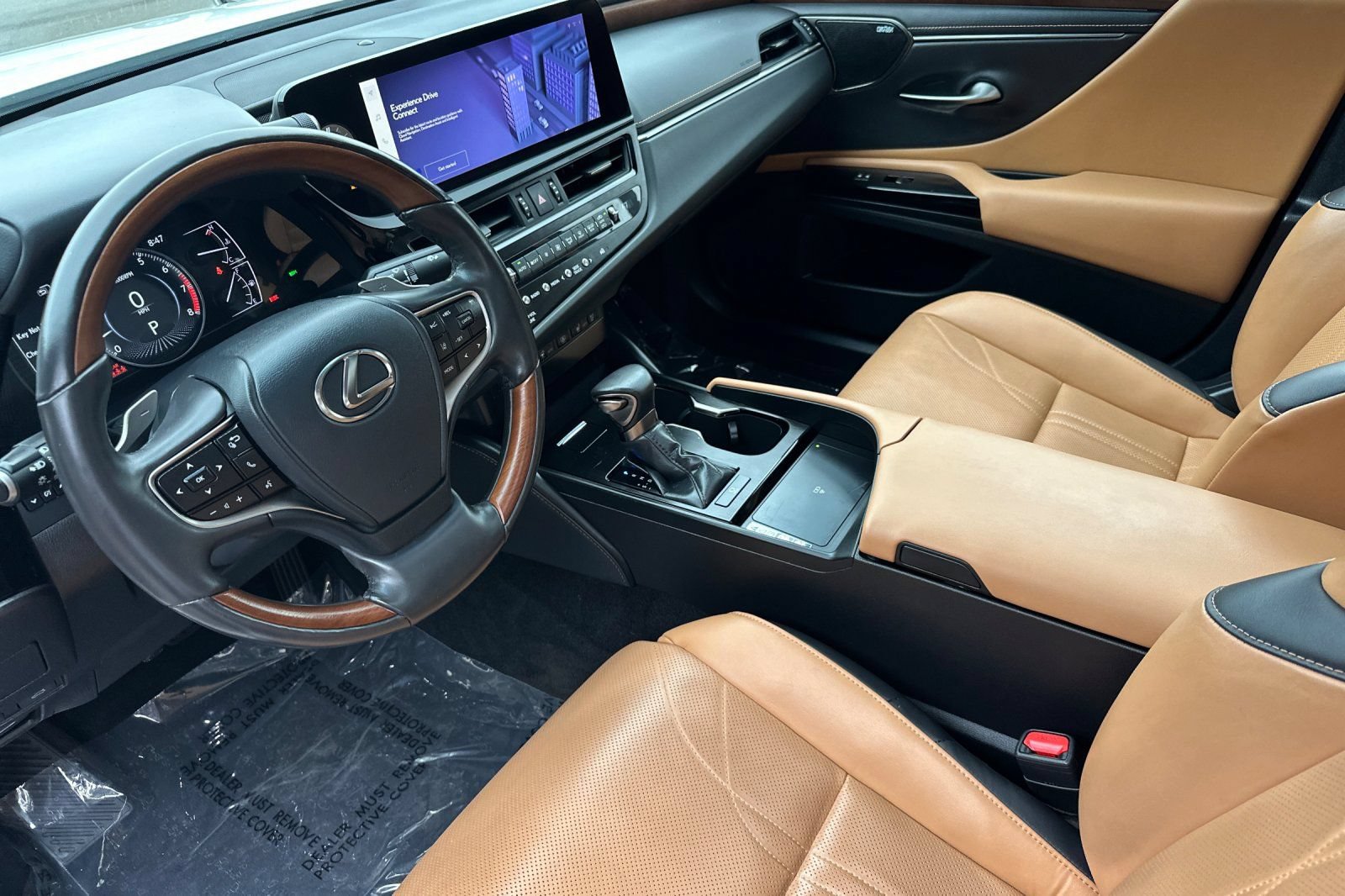 Used 2024 Lexus ES 350 w/ Accessory Package (Z1) FWD image 10