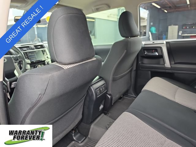 Used 2024 Toyota 4Runner SR5 AWD/4WD image 10