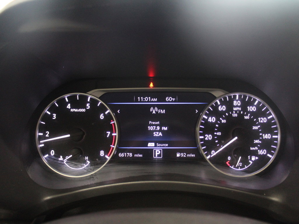 Used 2022 Nissan Sentra SR w/ SR Premium Package image 30