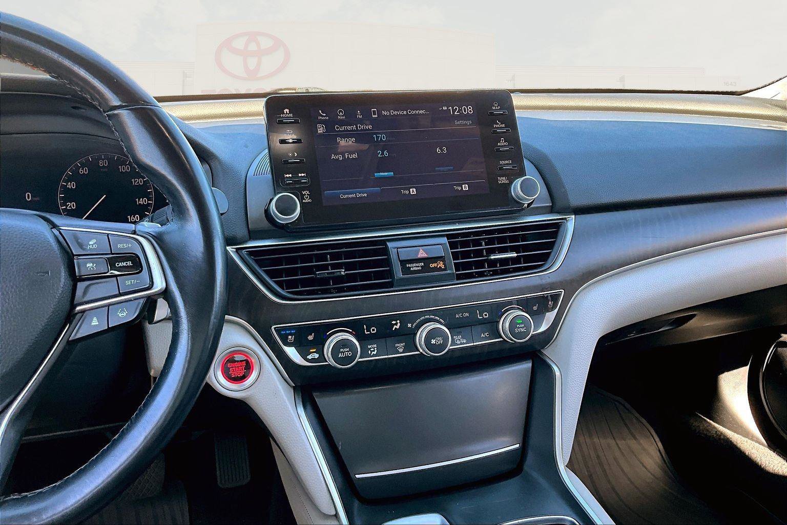 Used 2022 Honda Accord Touring image 6