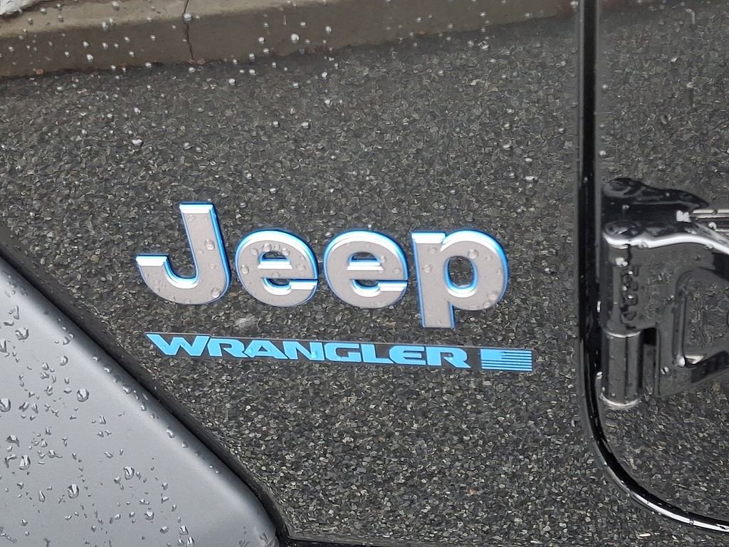 Used 2025 Jeep Wrangler Unlimited Sport S 4xe image 29