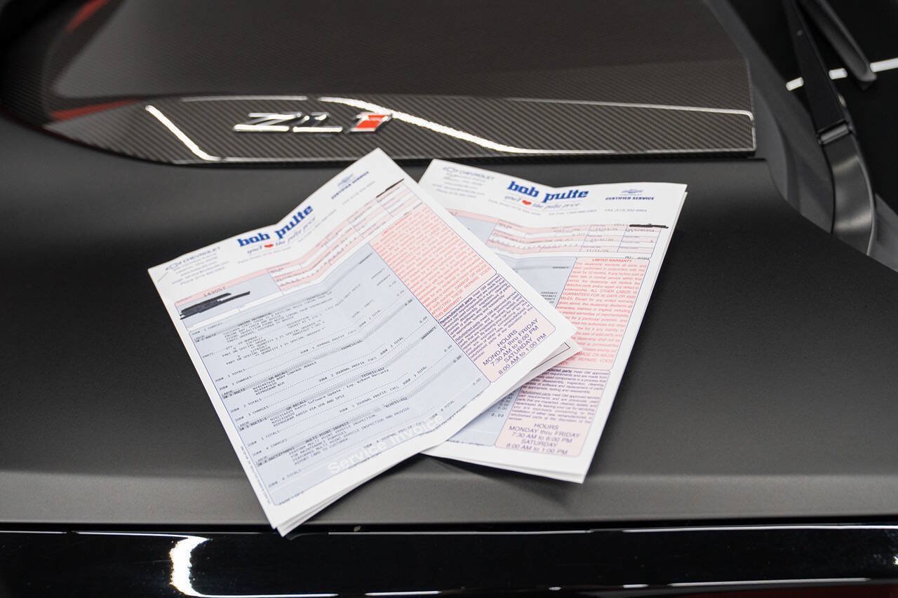 Used 2021 Chevrolet Camaro ZL1 RWD image 69