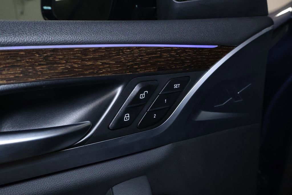 Used 2020 BMW X4 xDrive30i image 15