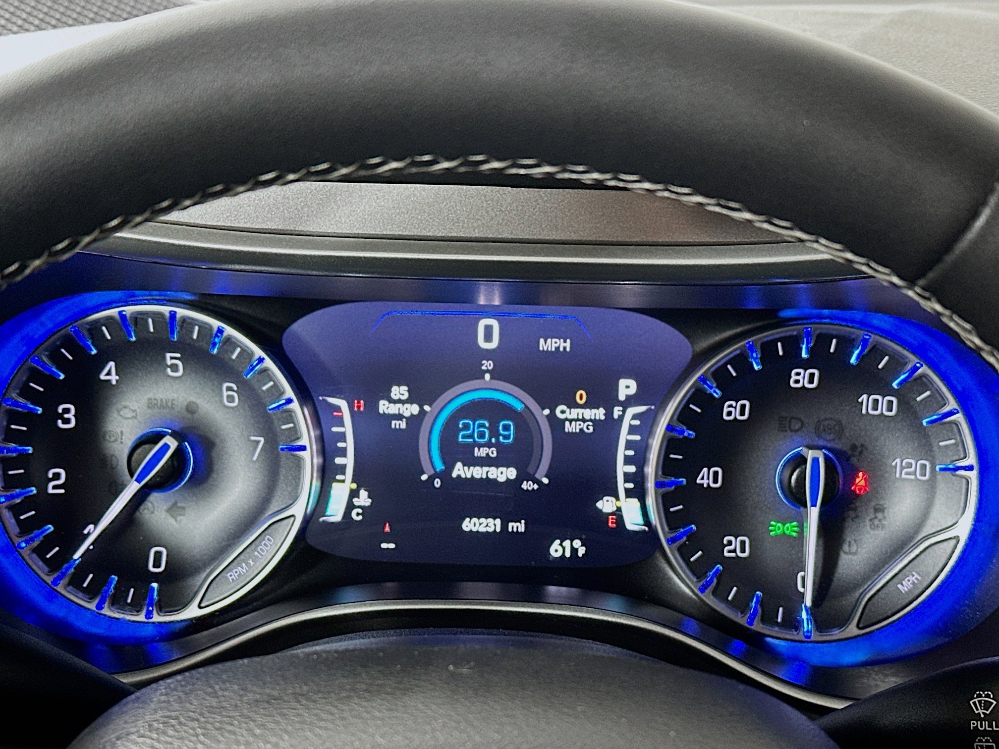 Used 2023 Chrysler Pacifica Touring-L FWD image 12