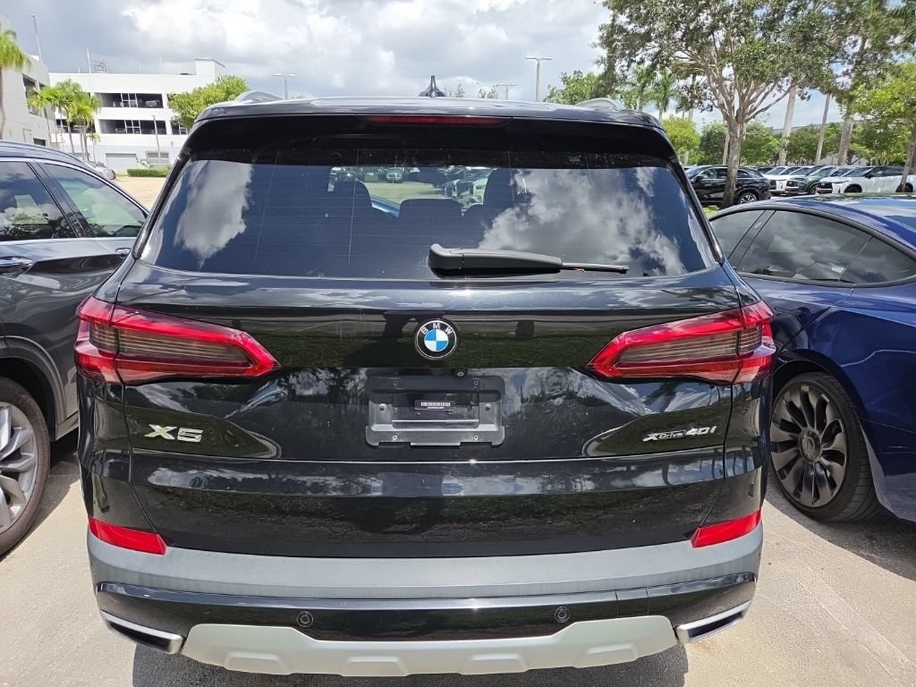 Used 2019 BMW X5 xDrive40i w/ Convenience Package AWD/4WD image 6
