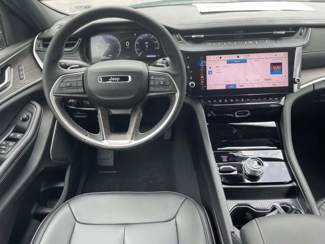New 2026 Jeep Grand Cherokee L Limited AWD/4WD image 12