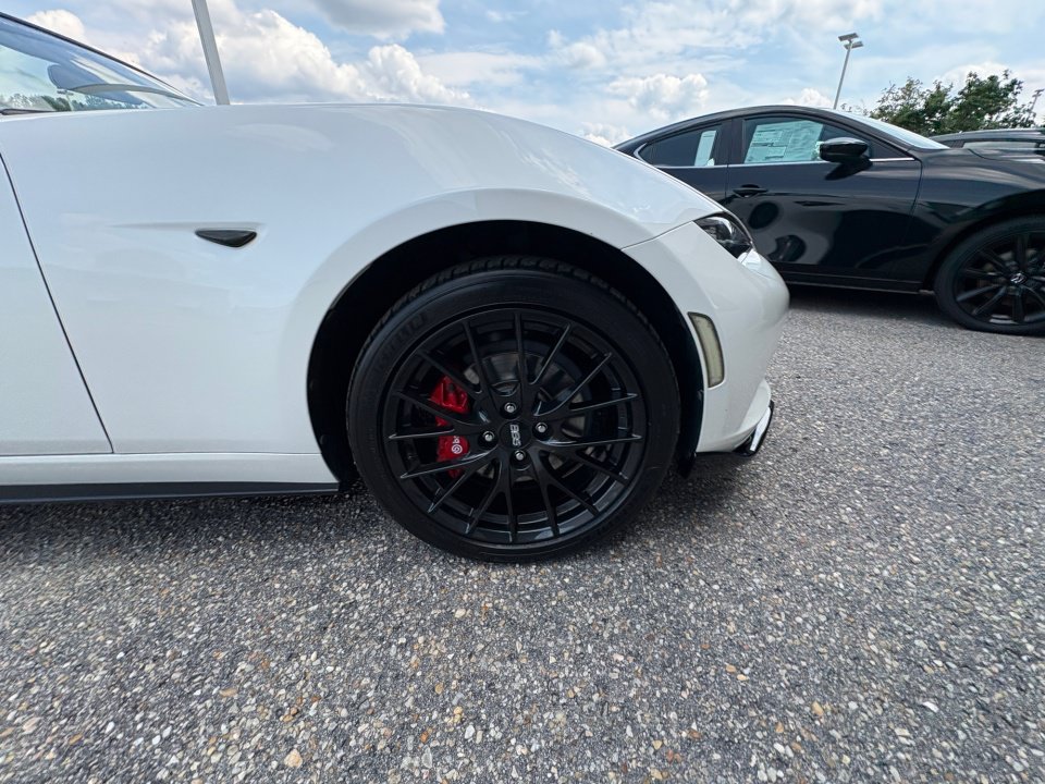 Certified 2023 MAZDA MX-5 Miata Club w/ Brembo/BBS Recaro Package RWD image 25