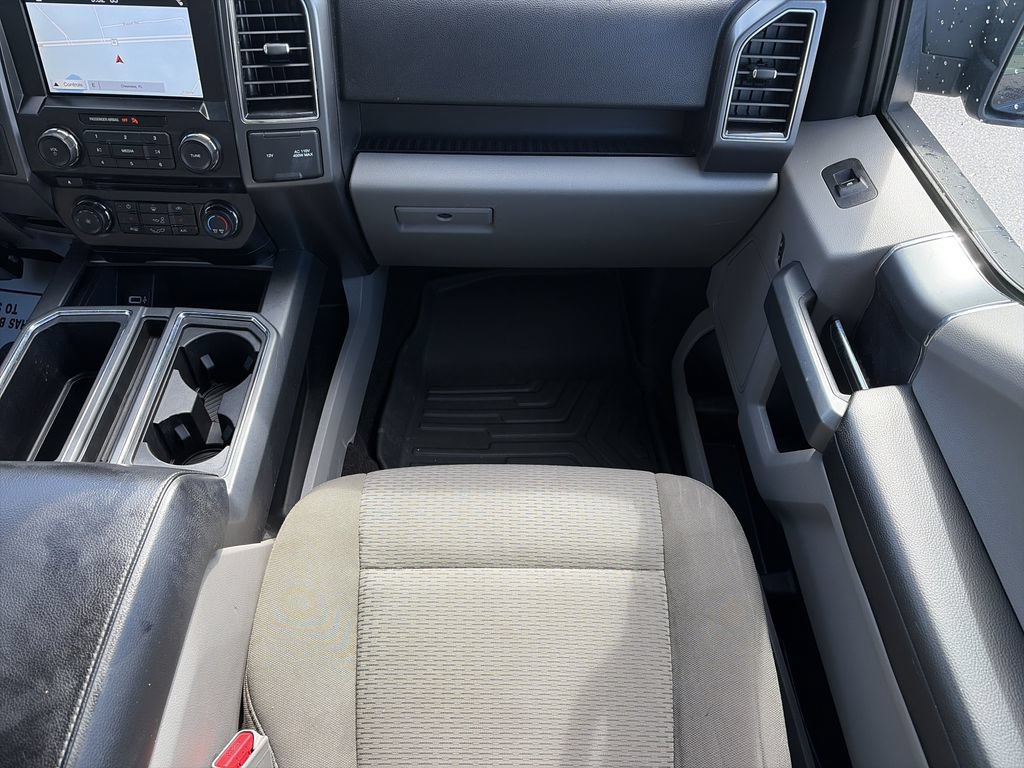 Used 2017 Ford F150 XLT w/ Equipment Group 302A Luxury RWD image 17