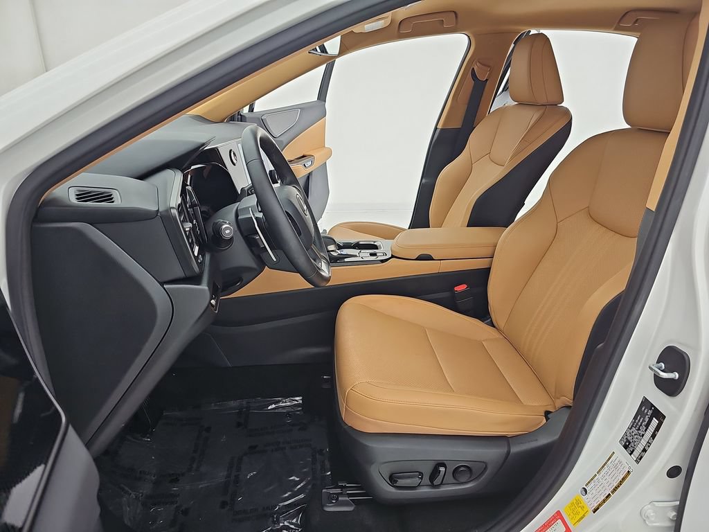 Used 2022 Lexus NX 250 FWD w/ Accessory Package 2 image 21