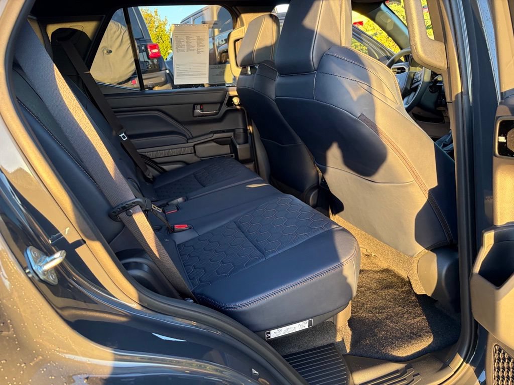 Used 2026 Toyota 4Runner Platinum AWD/4WD image 19