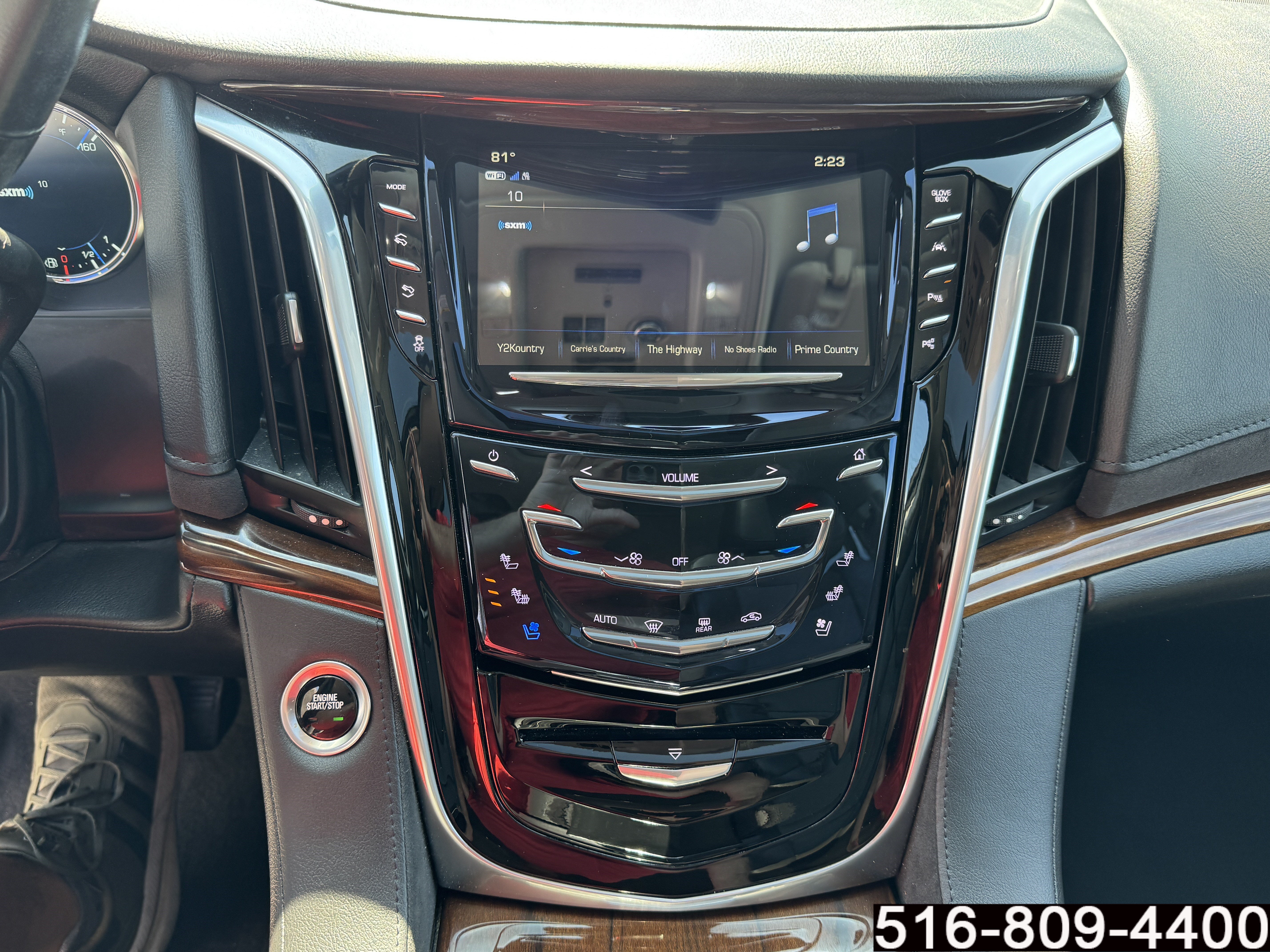 Used 2020 Cadillac Escalade Luxury AWD/4WD image 19