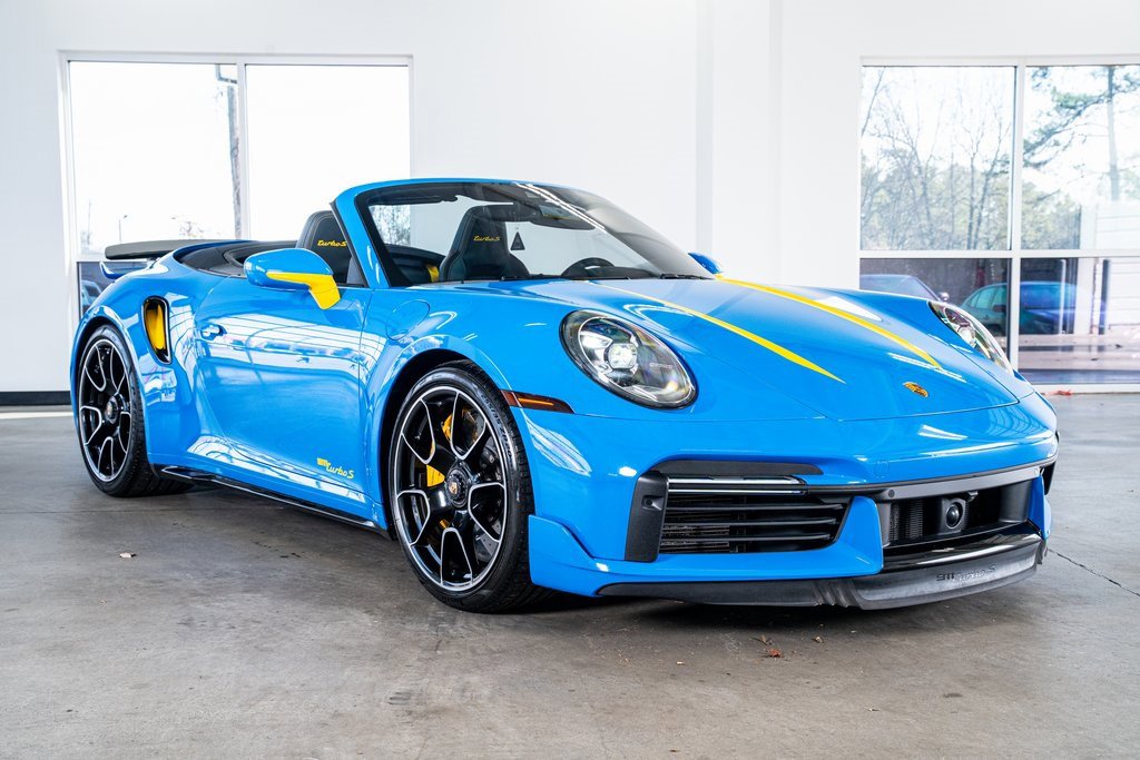 Used 2022 Porsche 911 Turbo S image 4