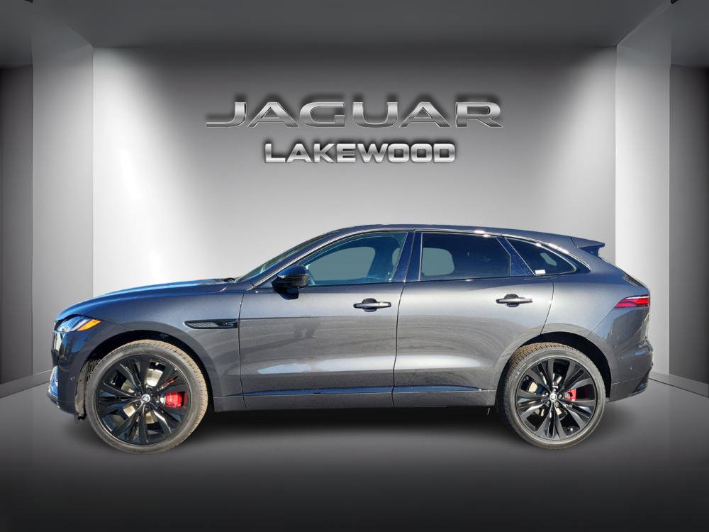 New 2026 Jaguar F-PACE R-Dynamic S image 2