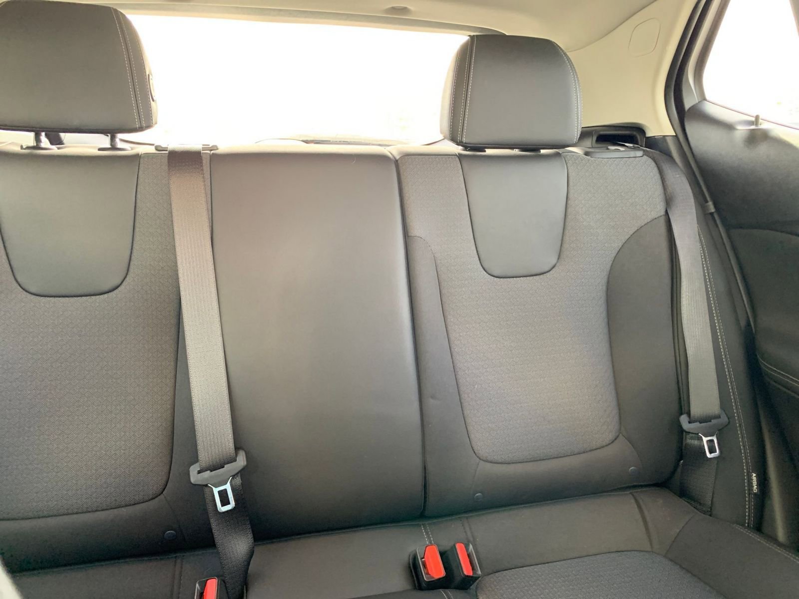 Used 2025 Buick Encore GX Preferred image 36