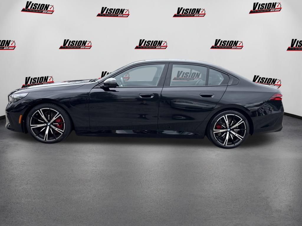 Used 2026 BMW 550e xDrive w/ Premium Package AWD/4WD image 8