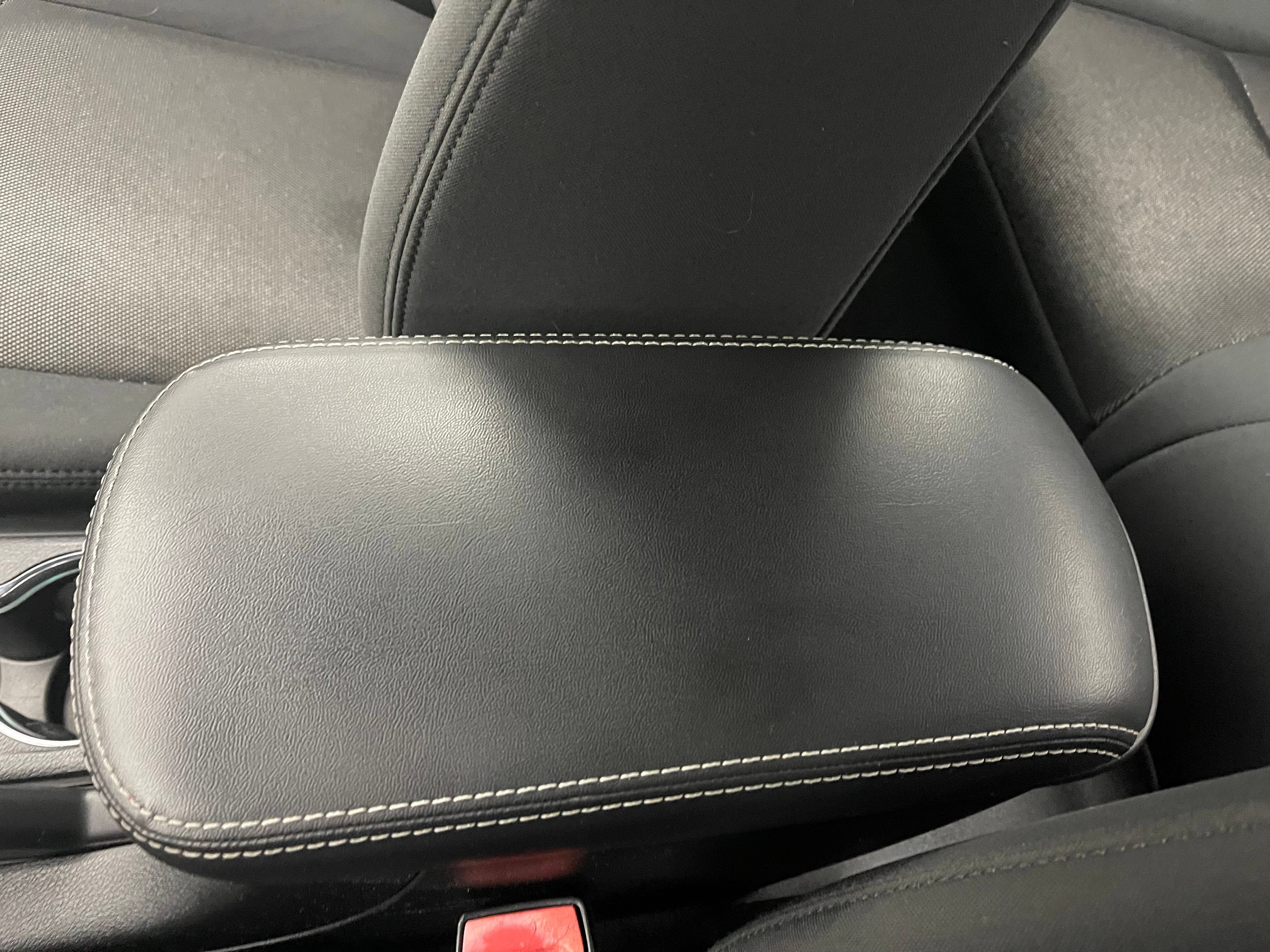 Used 2013 Dodge Avenger SXT w/ Rallye Appearance Group FWD image 22