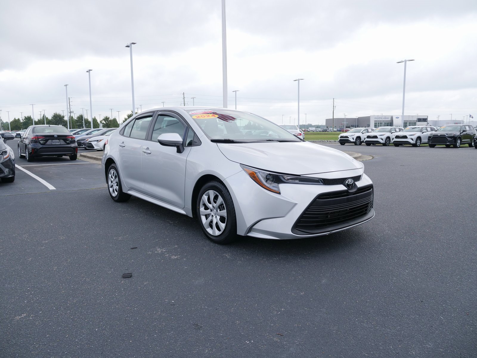 Used 2024 Toyota Corolla LE image 10