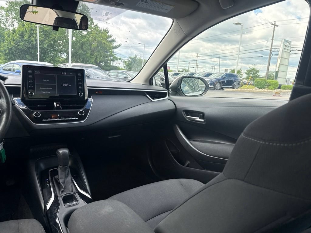 Used 2020 Toyota Corolla LE FWD image 24