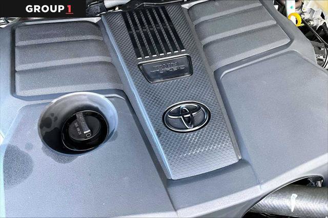 Certified 2025 Toyota Tundra Platinum AWD/4WD image 31