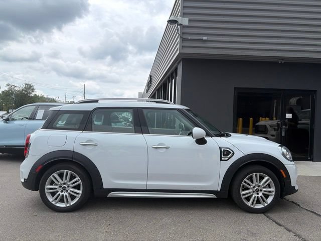 Used 2018 MINI Cooper Countryman S FWD image 2