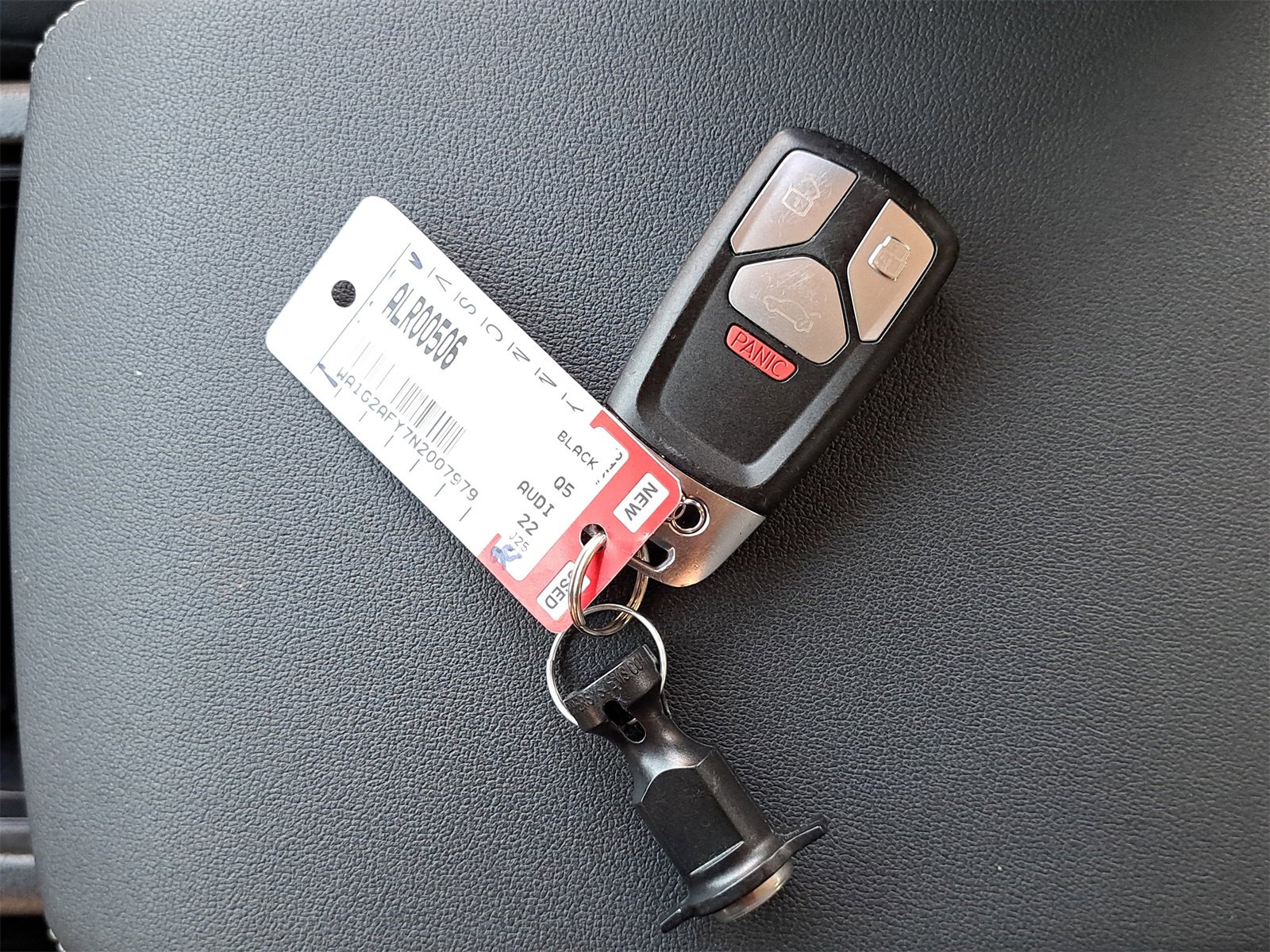 Used 2022 Audi Q5 e Premium w/ Convenience Package image 39