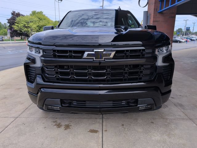 Used 2023 Chevrolet Silverado 1500 RST w/ Convenience Package II AWD/4WD image 11